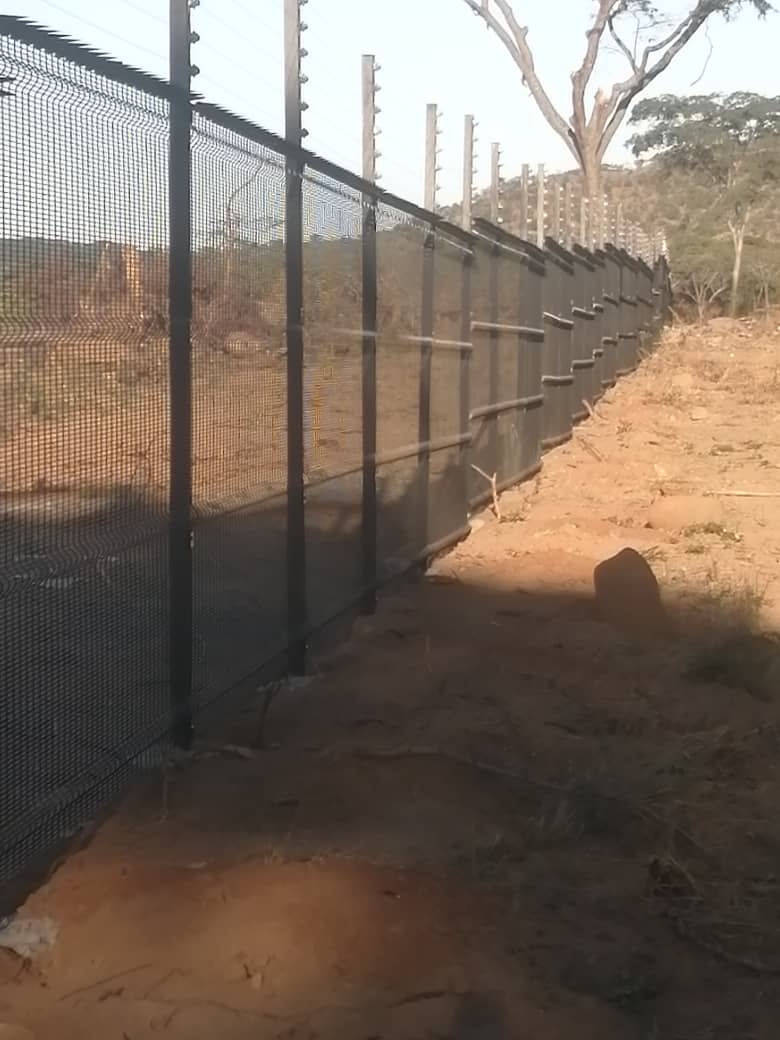 Azzar high-security ClearVue and electric perimeter installation