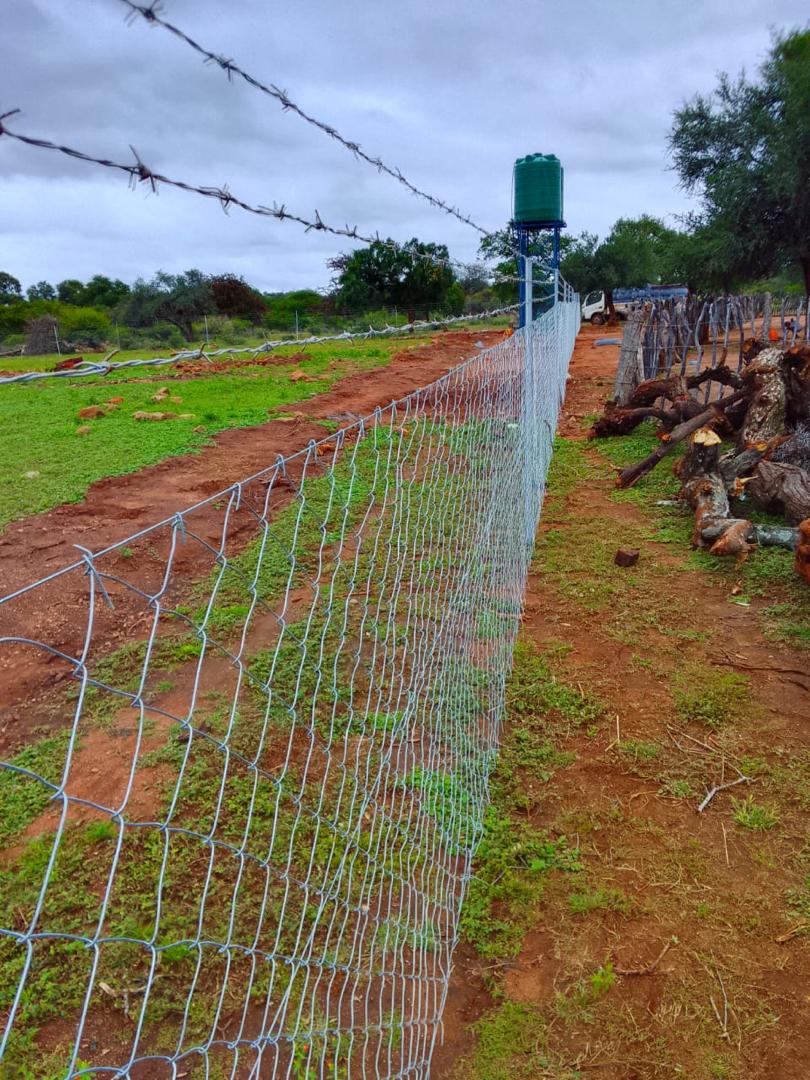 Azzar diamond mesh farm perimeter installation